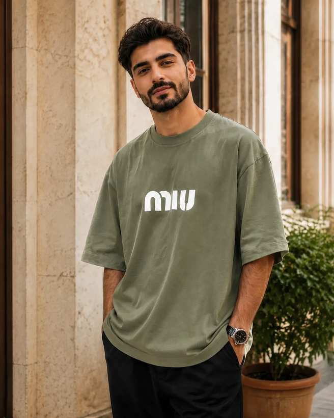تیشرت مردانه پنبه ماکان مدل MIU با تنخور باکسی